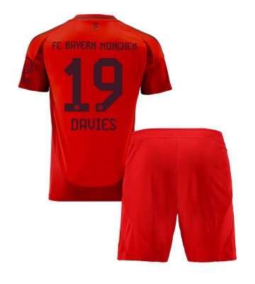 Bayern Munich Alphonso Davies #19 Primera Equipación Niños 2024-25 Manga Corta (+ Pantalones cortos)